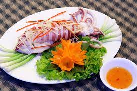 Mực nhảy hấp Biển Đông
