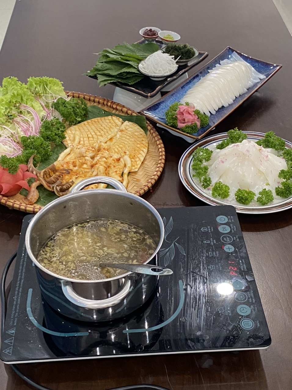 Các món ăn từ mực nhảy